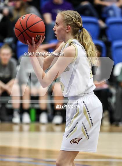 Thumbnail 3 in Hillcrest vs Maple Mountain (UHSAA 1st Round) photogallery.