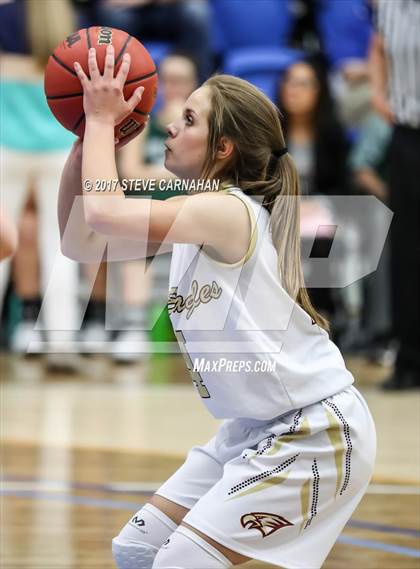 Thumbnail 3 in Hillcrest vs Maple Mountain (UHSAA 1st Round) photogallery.