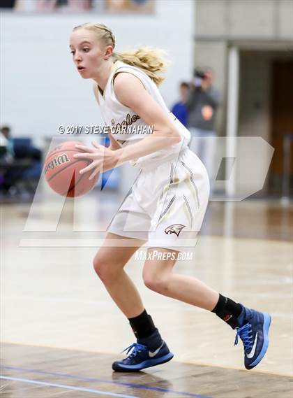 Thumbnail 2 in Hillcrest vs Maple Mountain (UHSAA 1st Round) photogallery.