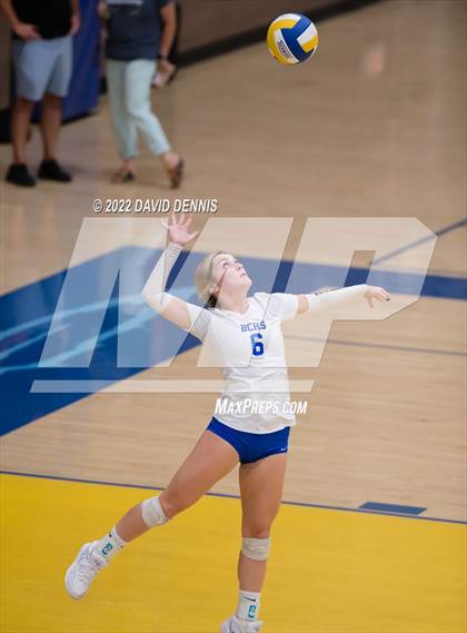 Thumbnail 2 in Independence @ Bakersfield Christian photogallery.