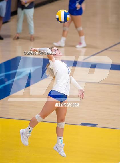 Thumbnail 3 in Independence @ Bakersfield Christian photogallery.