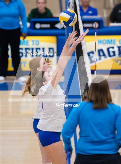 Thumbnail 2 in Independence @ Bakersfield Christian photogallery.