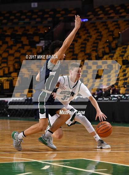 Thumbnail 1 in Lowell Catholic vs. Austin Prep (Good Sports Invitational) photogallery.