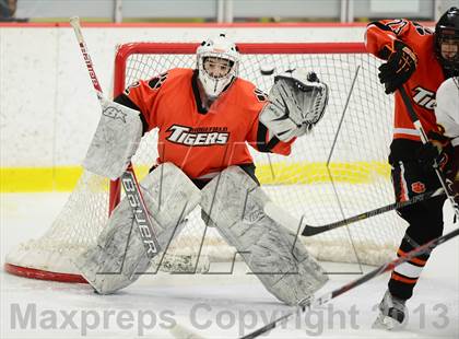 Thumbnail 1 in Ridgefield vs. St. Joseph (FCIAC Final) photogallery.