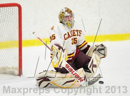 Thumbnail 1 in Ridgefield vs. St. Joseph (FCIAC Final) photogallery.