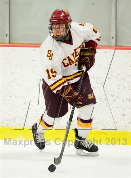 Thumbnail 2 in Ridgefield vs. St. Joseph (FCIAC Final) photogallery.