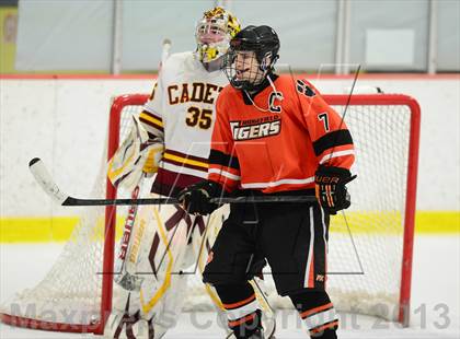 Thumbnail 1 in Ridgefield vs. St. Joseph (FCIAC Final) photogallery.
