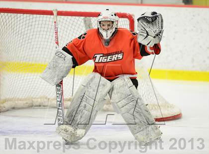 Thumbnail 1 in Ridgefield vs. St. Joseph (FCIAC Final) photogallery.