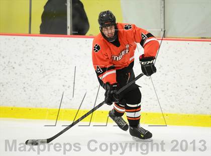 Thumbnail 1 in Ridgefield vs. St. Joseph (FCIAC Final) photogallery.