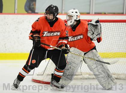 Thumbnail 3 in Ridgefield vs. St. Joseph (FCIAC Final) photogallery.