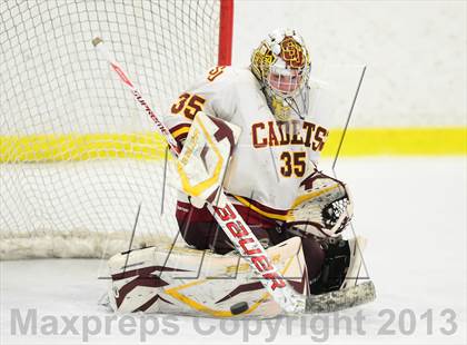 Thumbnail 1 in Ridgefield vs. St. Joseph (FCIAC Final) photogallery.