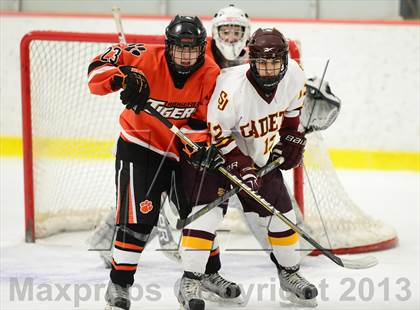 Thumbnail 3 in Ridgefield vs. St. Joseph (FCIAC Final) photogallery.