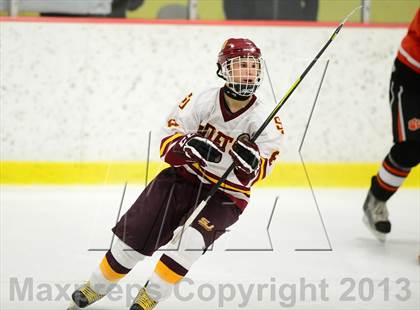 Thumbnail 1 in Ridgefield vs. St. Joseph (FCIAC Final) photogallery.