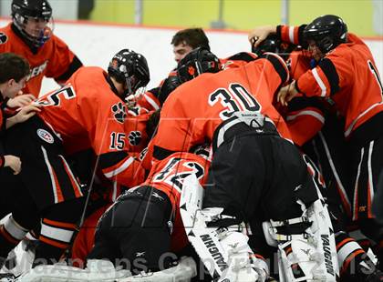 Thumbnail 1 in Ridgefield vs. St. Joseph (FCIAC Final) photogallery.