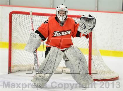 Thumbnail 1 in Ridgefield vs. St. Joseph (FCIAC Final) photogallery.