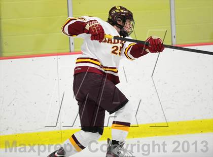 Thumbnail 2 in Ridgefield vs. St. Joseph (FCIAC Final) photogallery.