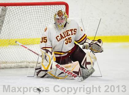 Thumbnail 2 in Ridgefield vs. St. Joseph (FCIAC Final) photogallery.