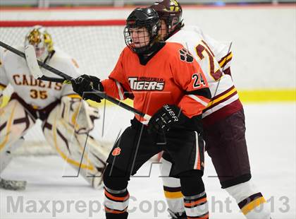 Thumbnail 3 in Ridgefield vs. St. Joseph (FCIAC Final) photogallery.