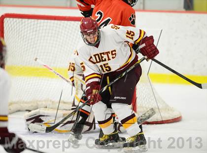 Thumbnail 1 in Ridgefield vs. St. Joseph (FCIAC Final) photogallery.