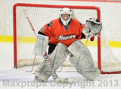 Thumbnail 2 in Ridgefield vs. St. Joseph (FCIAC Final) photogallery.