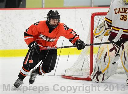 Thumbnail 2 in Ridgefield vs. St. Joseph (FCIAC Final) photogallery.