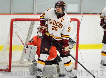 Thumbnail 3 in Ridgefield vs. St. Joseph (FCIAC Final) photogallery.