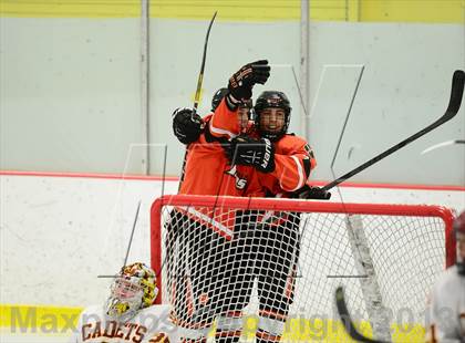 Thumbnail 2 in Ridgefield vs. St. Joseph (FCIAC Final) photogallery.