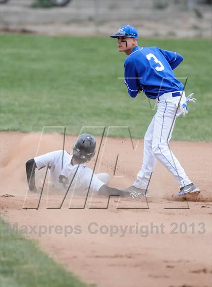 Thumbnail 1 in Questa @ Santa Fe Prep photogallery.