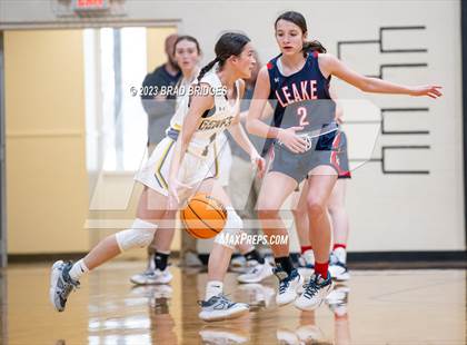 Thumbnail 3 in Leake Academy vs. Washington photogallery.