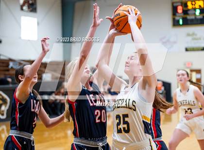 Thumbnail 1 in Leake Academy vs. Washington photogallery.