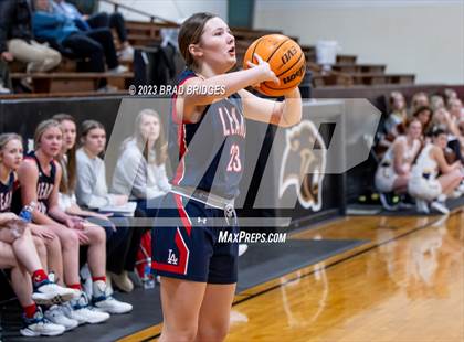 Thumbnail 2 in Leake Academy vs. Washington photogallery.