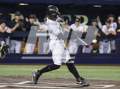 Thumbnail 3 in Rockwall vs. Mansfield (UIL 6A Area Playoff) photogallery.