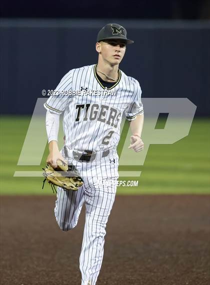 Thumbnail 1 in Rockwall vs. Mansfield (UIL 6A Area Playoff) photogallery.