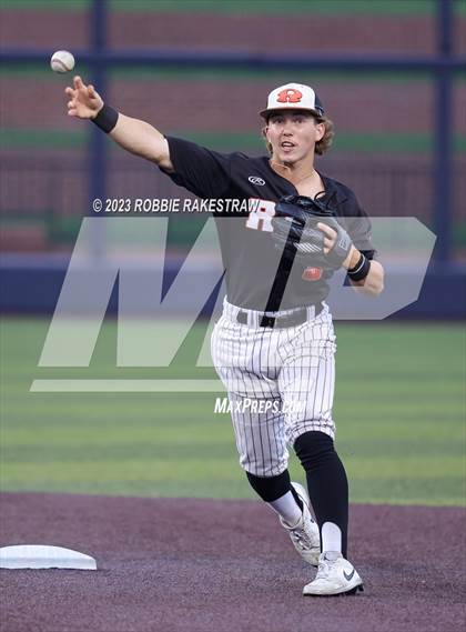 Thumbnail 2 in Rockwall vs. Mansfield (UIL 6A Area Playoff) photogallery.