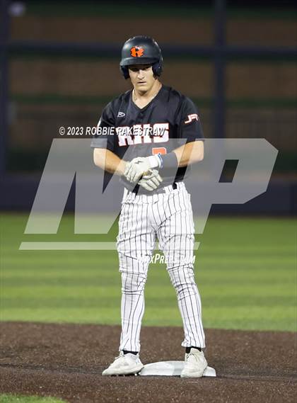 Thumbnail 2 in Rockwall vs. Mansfield (UIL 6A Area Playoff) photogallery.