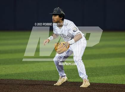 Thumbnail 1 in Rockwall vs. Mansfield (UIL 6A Area Playoff) photogallery.