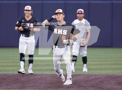 Thumbnail 1 in Rockwall vs. Mansfield (UIL 6A Area Playoff) photogallery.