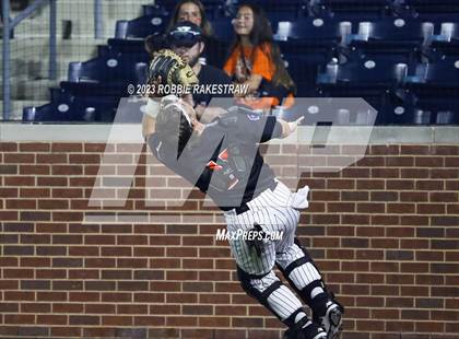 Thumbnail 2 in Rockwall vs. Mansfield (UIL 6A Area Playoff) photogallery.