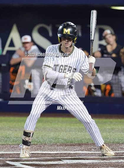 Thumbnail 1 in Rockwall vs. Mansfield (UIL 6A Area Playoff) photogallery.