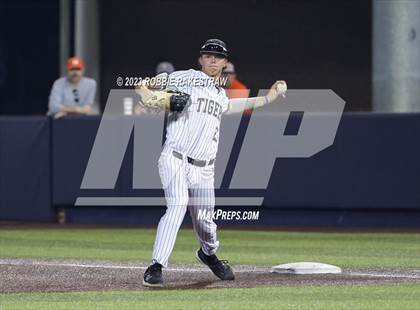 Thumbnail 2 in Rockwall vs. Mansfield (UIL 6A Area Playoff) photogallery.