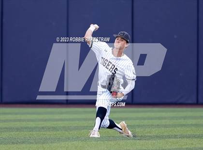 Thumbnail 2 in Rockwall vs. Mansfield (UIL 6A Area Playoff) photogallery.