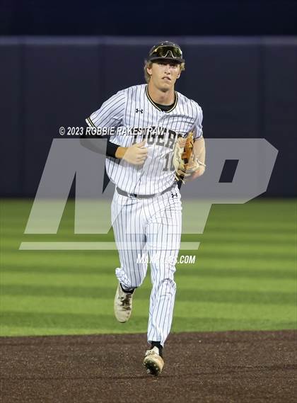 Thumbnail 3 in Rockwall vs. Mansfield (UIL 6A Area Playoff) photogallery.