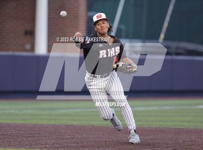 Thumbnail 1 in Rockwall vs. Mansfield (UIL 6A Area Playoff) photogallery.
