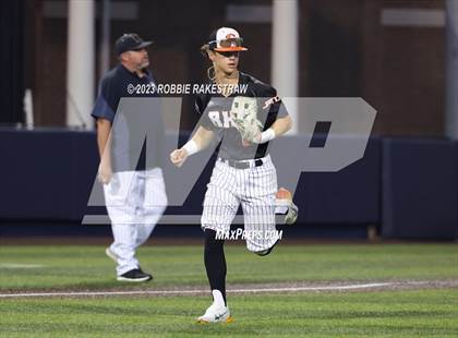 Thumbnail 1 in Rockwall vs. Mansfield (UIL 6A Area Playoff) photogallery.