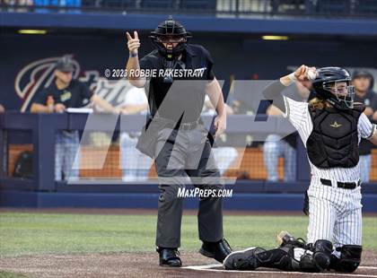 Thumbnail 3 in Rockwall vs. Mansfield (UIL 6A Area Playoff) photogallery.