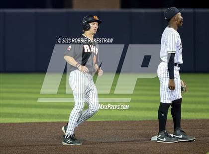 Thumbnail 1 in Rockwall vs. Mansfield (UIL 6A Area Playoff) photogallery.
