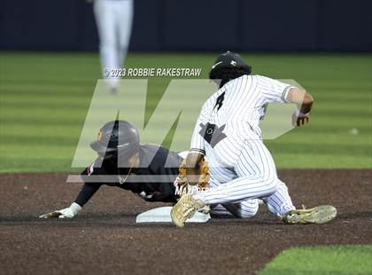 Thumbnail 3 in Rockwall vs. Mansfield (UIL 6A Area Playoff) photogallery.