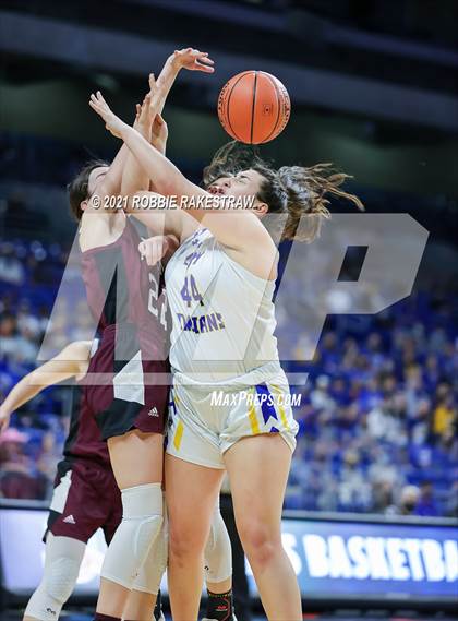 Thumbnail 3 in Lipan vs. Martins Mill (UIL 2A Final) photogallery.