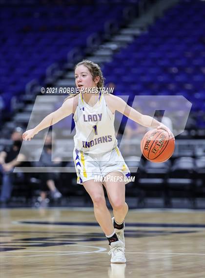 Thumbnail 1 in Lipan vs. Martins Mill (UIL 2A Final) photogallery.