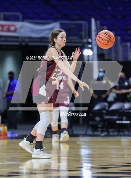 Thumbnail 1 in Lipan vs. Martins Mill (UIL 2A Final) photogallery.